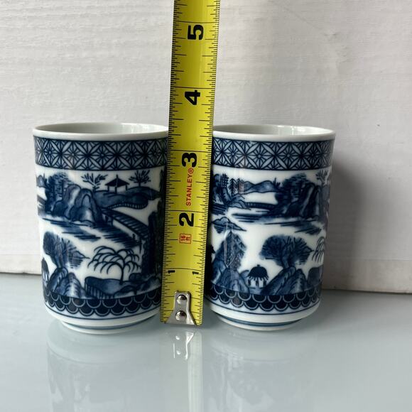 Japanese Blue & White Willow Landscape Tea Cup 6 oz Made in Japan chinoiserie - Picture 3 of 9